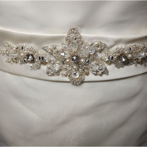 ELLA ROSA GOWN WEDDING DRESS - Picture 3 of 8